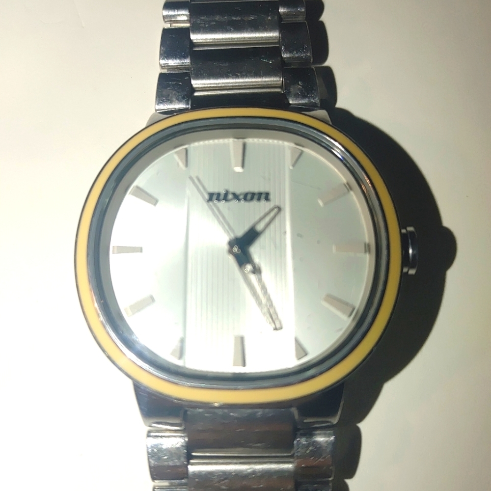 NIXON The Capital watch